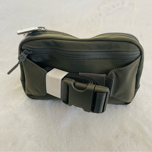 Lululemon Everywhere belt Bag Grey Sage large 2L - Picture 4 of 10